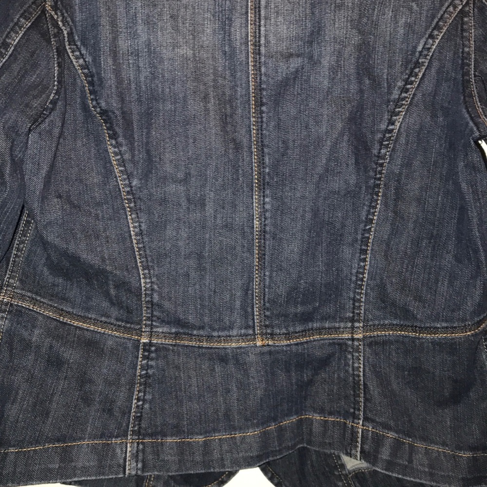 Cropped denim jacket - Picture 5 of 6